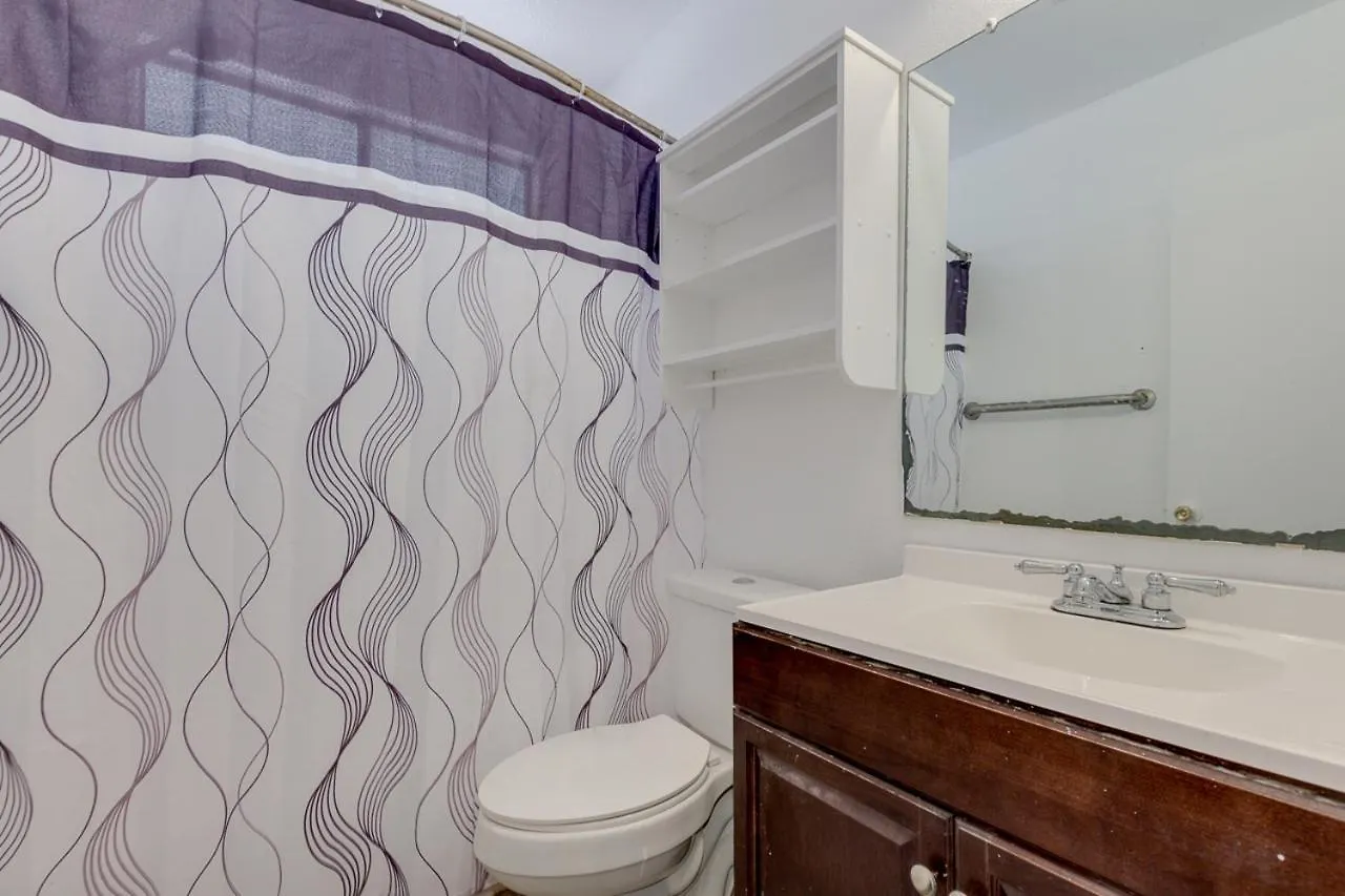 Shared Living Not A Hotel Phoenix 0*,  United States